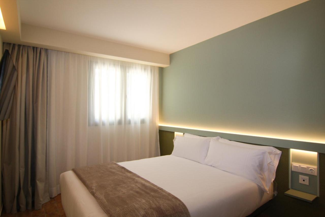Apartamentos Las Ciencias A Valencia Bagian luar foto